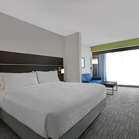 Holiday Inn Express & Suites - Milwaukee - Brookfield By Ihg Extérieur photo